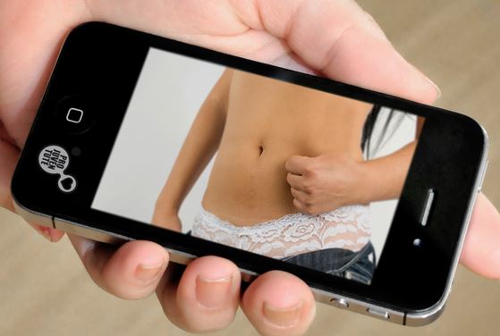 Revenge porn: due casi a Lecco, vittima anche una ragazzina di 16 anni