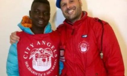 Davide e Musa, storia di straordinaria solidarietà a Lecco. Profugo accolto in casa dal volontario