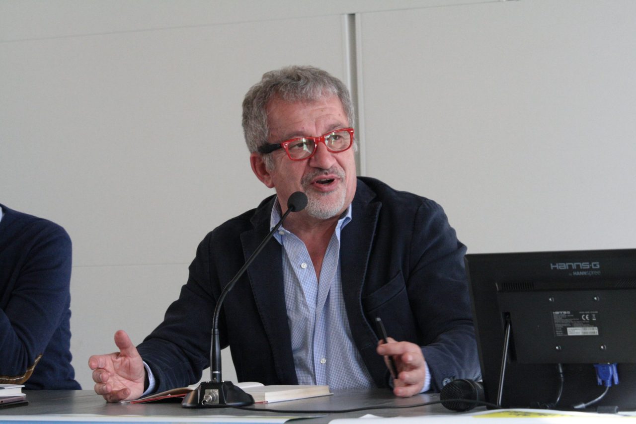 Maroni a Lecco spiega il “rito ambrosiano” per una politica della concretezza