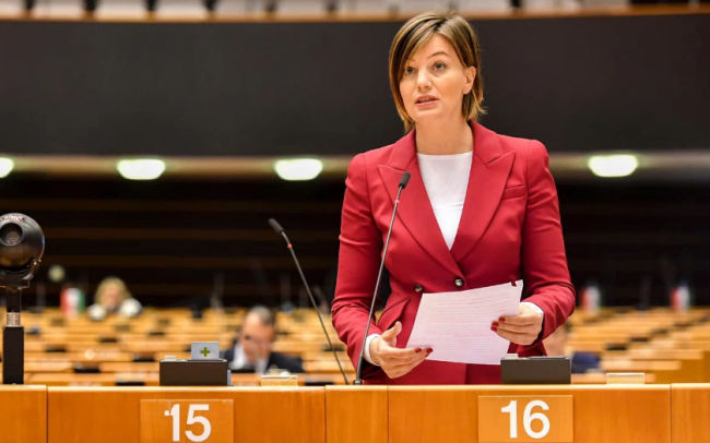 Elezioni europee: Lara Comi sfida Pietro Fiocchi sul tema della caccia