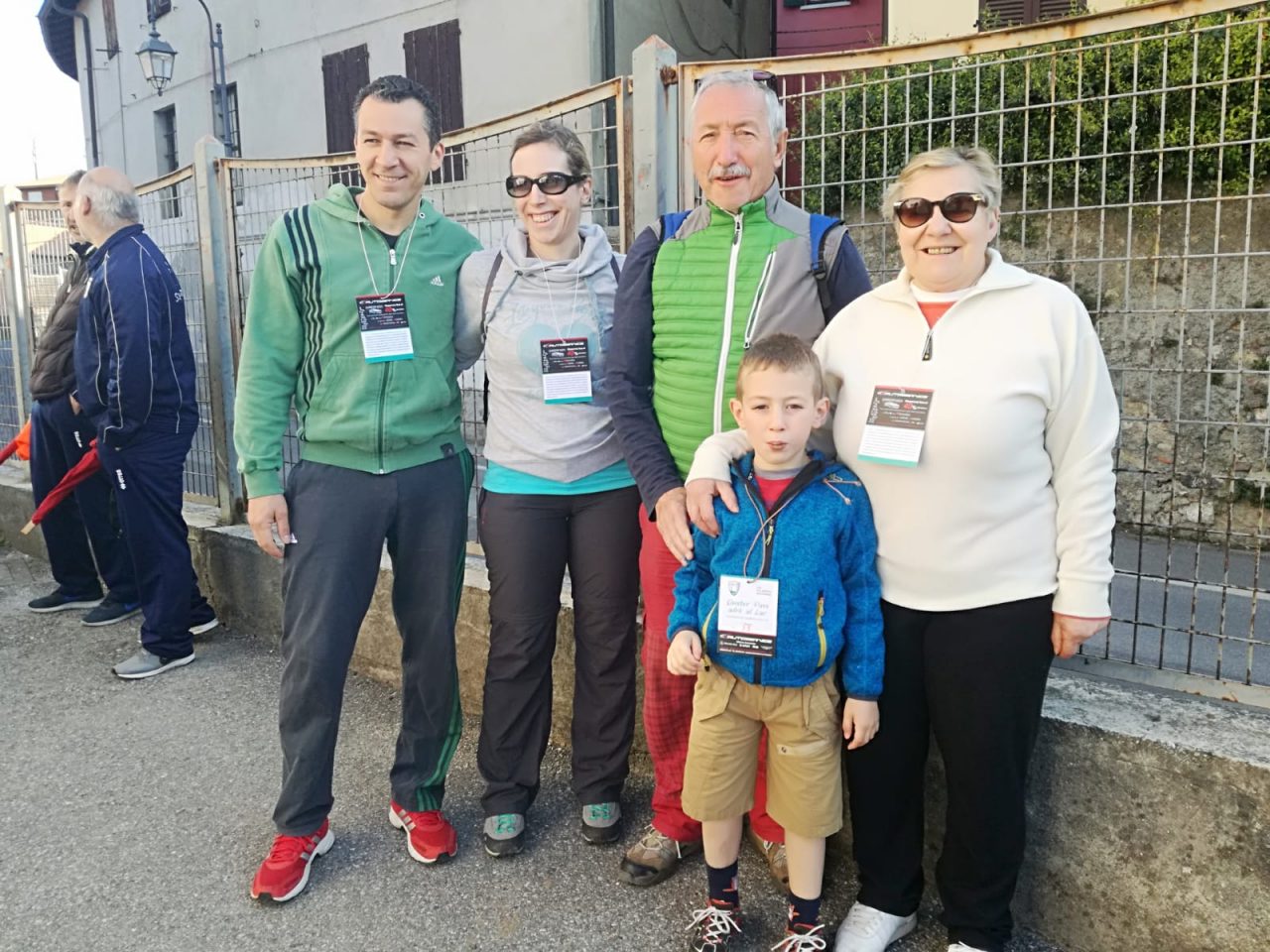 Un successo la camminata del 1° maggio, in 650 a Quater pass adrè al Lac FOTO