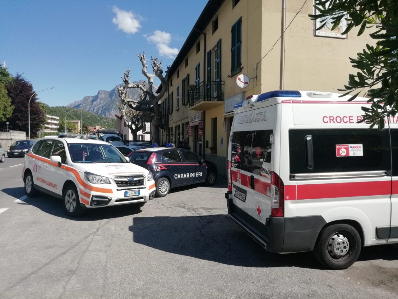 Schianto sulla Provinciale tra un’auto e un’autobotte TRAFFICO IN TILT FOTO