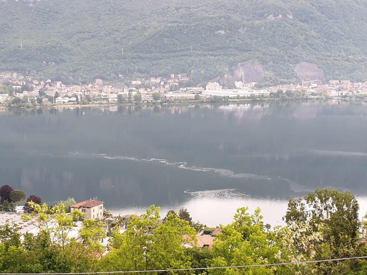 Sversamenti nel lago: De Capitani furente