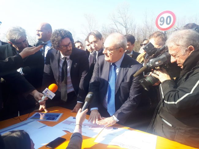 Lunedì taglio del nastro del Ponte di Annone: giovedì notte chiude la Statale 36