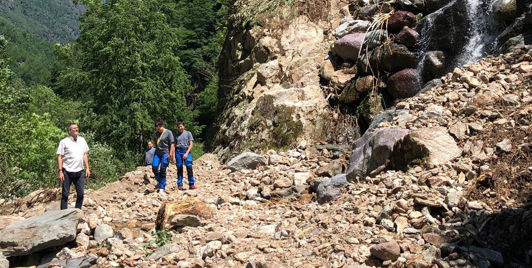 Maltempo, pecore e mucche ancora isolate: pascoli in quota irraggiungibili