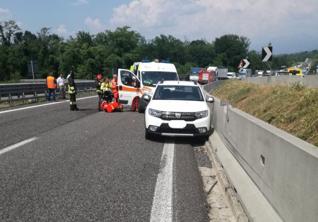 Ancora in pericolo di vita l’anziano colpito da malore sulla Statale 36