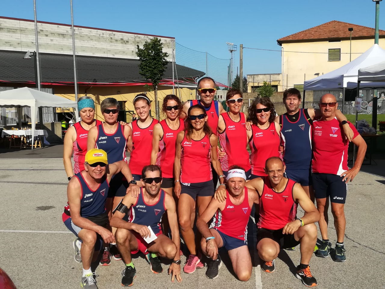 Oggiono, oltre 1.500 partecipanti alla Camminata Avis FOTO