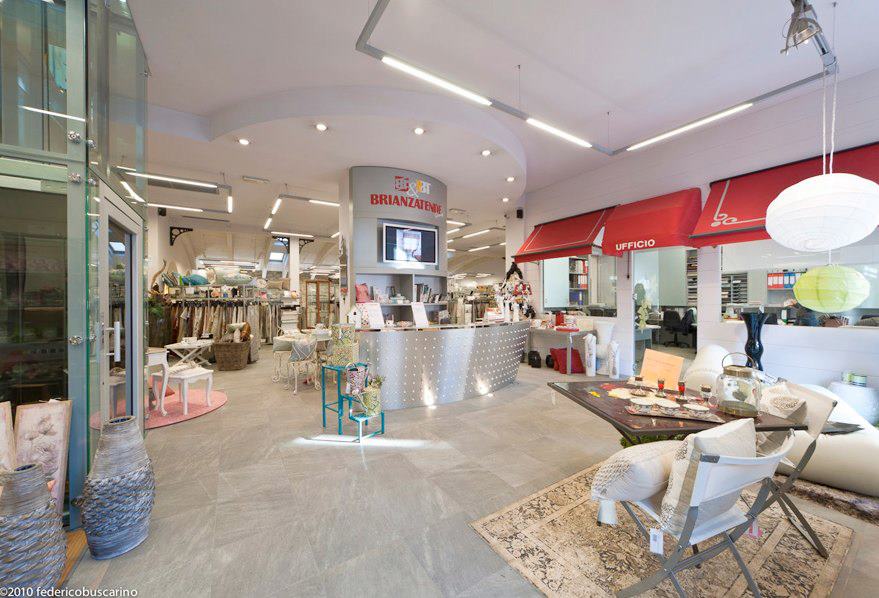 Scopriamo lo showroom Brianzatende di Monza