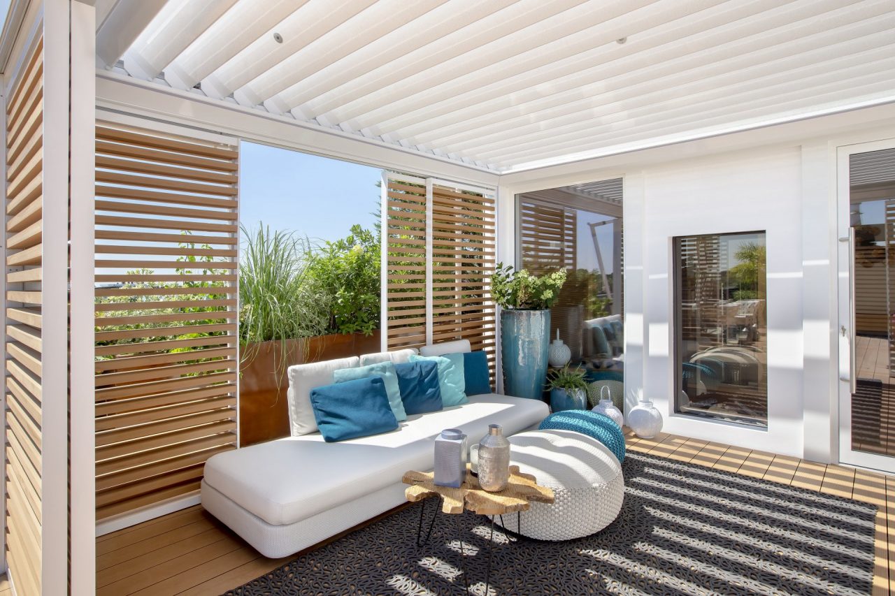 Edilizia Libera, mai più pratiche né autorizzazioni per pergolati e tende da sole