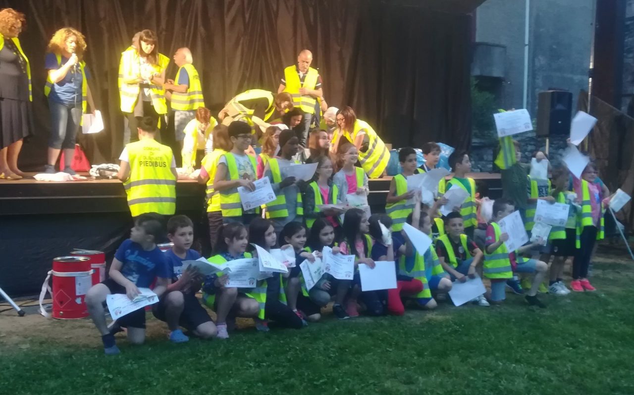 Olginate premia i piccoli grandi “eroi” del Piedibus FOTO