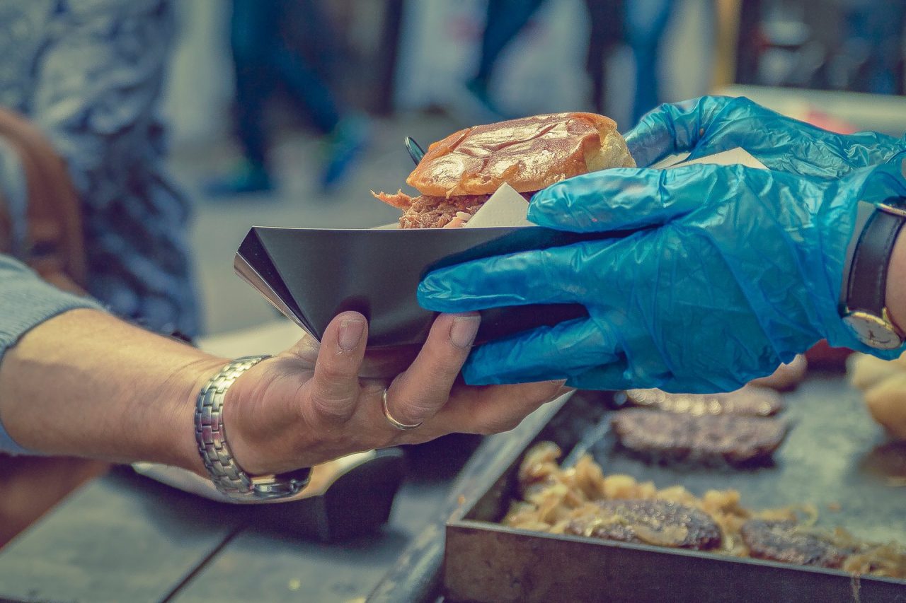 Street Food on tour a Calolzio: dal 2 al 4 luglio la terza edizione sul lungolago del Lavello