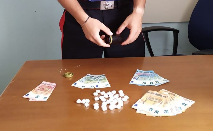Spaccio di cocaina: arrestato 25enne