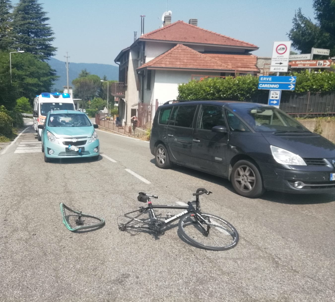 Ciclista investito a Torre de' Busi