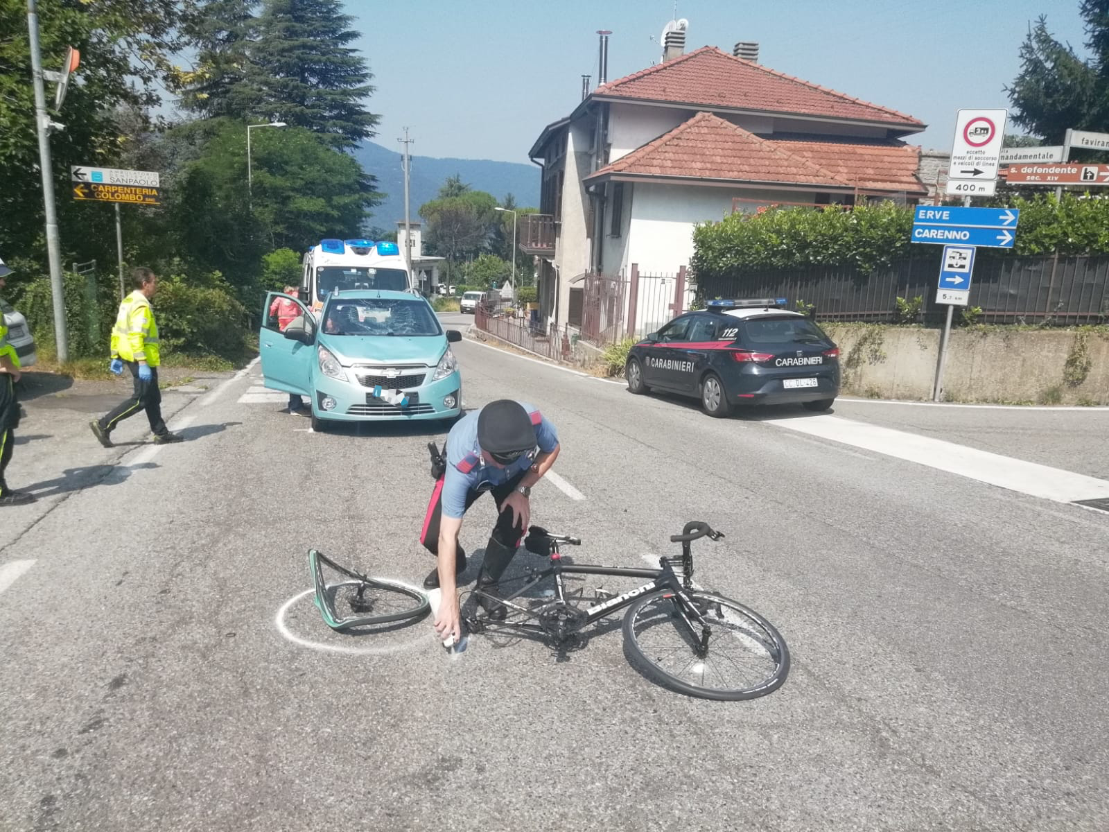 Ciclista investito a Torre de' Busi