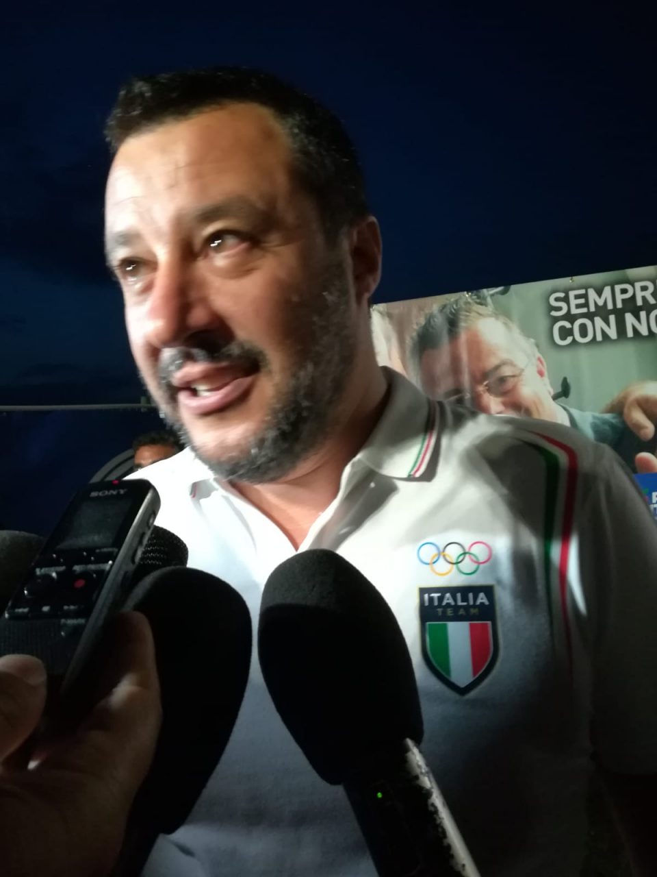 Salvini da Barzago: “In Di Maio ho fiducia, non negli altri ministri” VIDEO