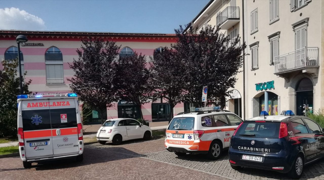 Calolziocorte: inciampa e cade rovinosamente a terra,  ferita 53enne