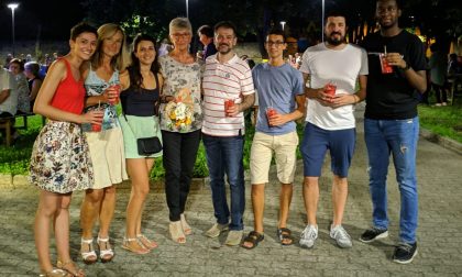 Festa per chi resta a Barzago: un successo strepitoso