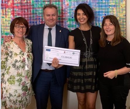 Aiuti alle attività commerciali lecchesi: consegnato l’ultimo contributo