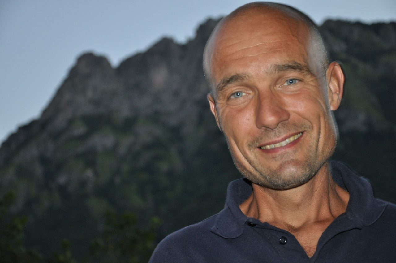 Addio Pablo, ciclista con il cuore grande. Andò in Lapponia in bici per consegnare le letterine dei bimbi a Babbo Natale