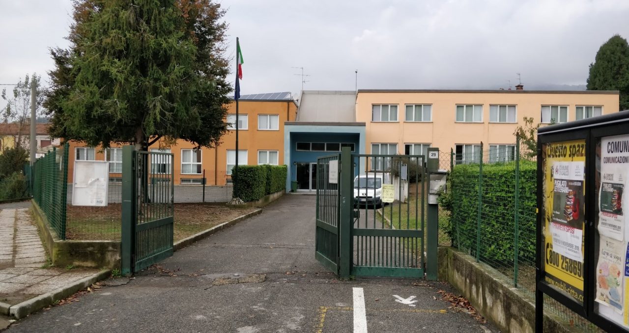 Domani si inaugura la “nuova” scuola di Calco