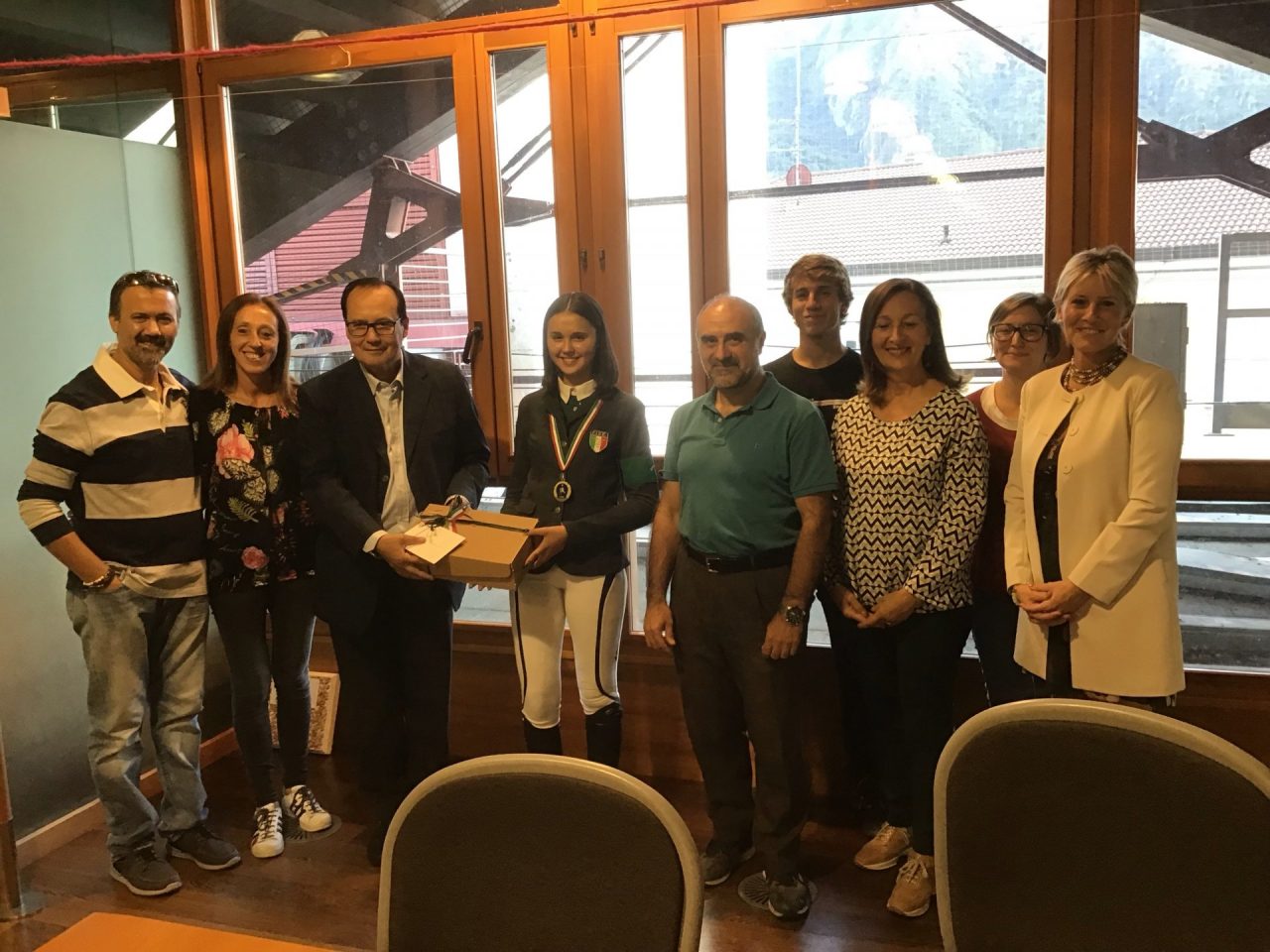 Giunta premia la cavallerizza d’oro Sara Catalano