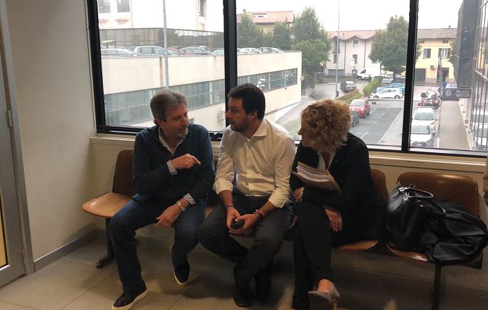 Salvini su don Giorgio: “E’ assurdo che un prete possa dare del pezzo di m… a una persona! Chieda scusa” VIDEO