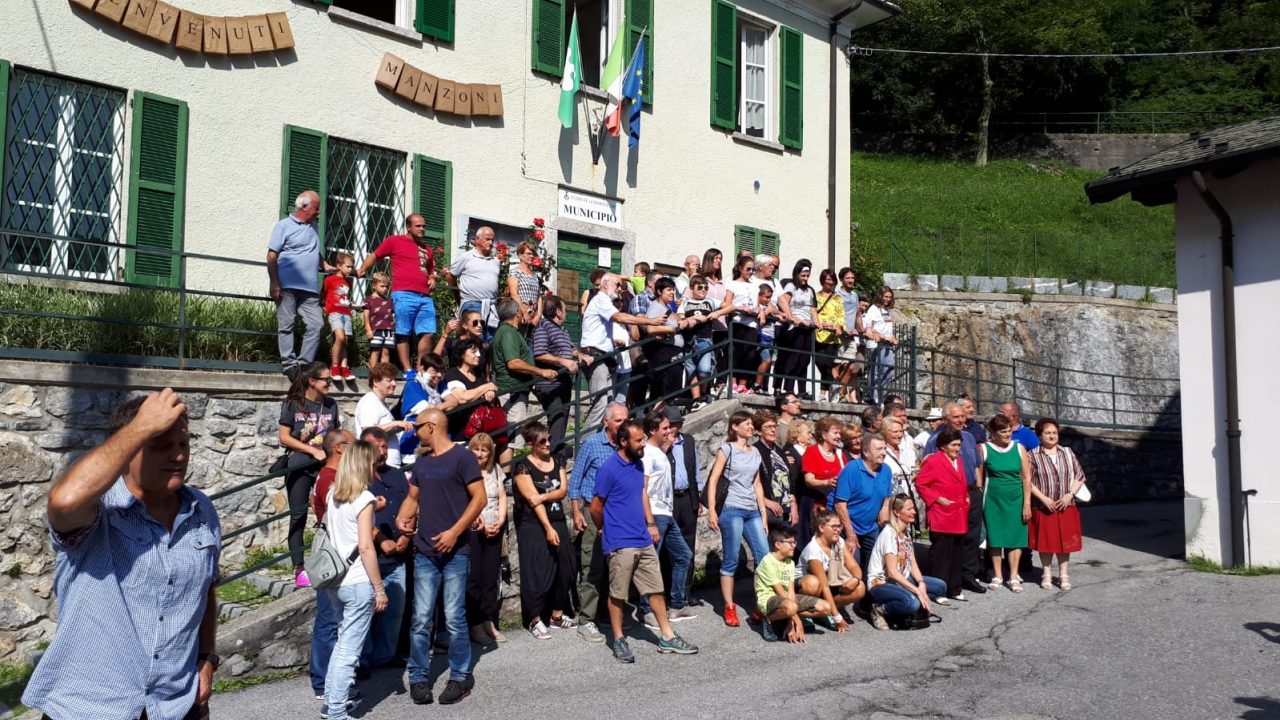 Dalla montagna alla pianura… e ritorno. Successo per il raduno dei Manzoni FOTO