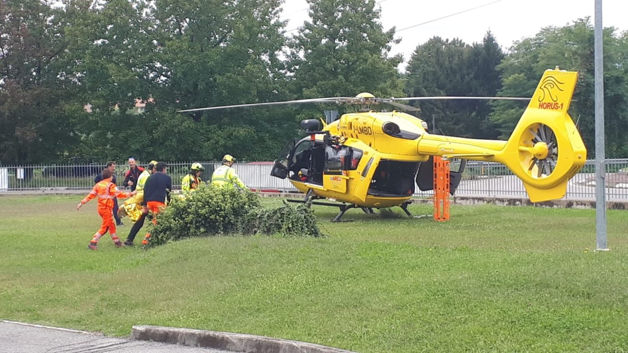 Ancora un grave incidente sul lavoro: operaio precipita per 7 metri in una buca FOTO