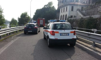Cade nell'Adda, salvato FOTO