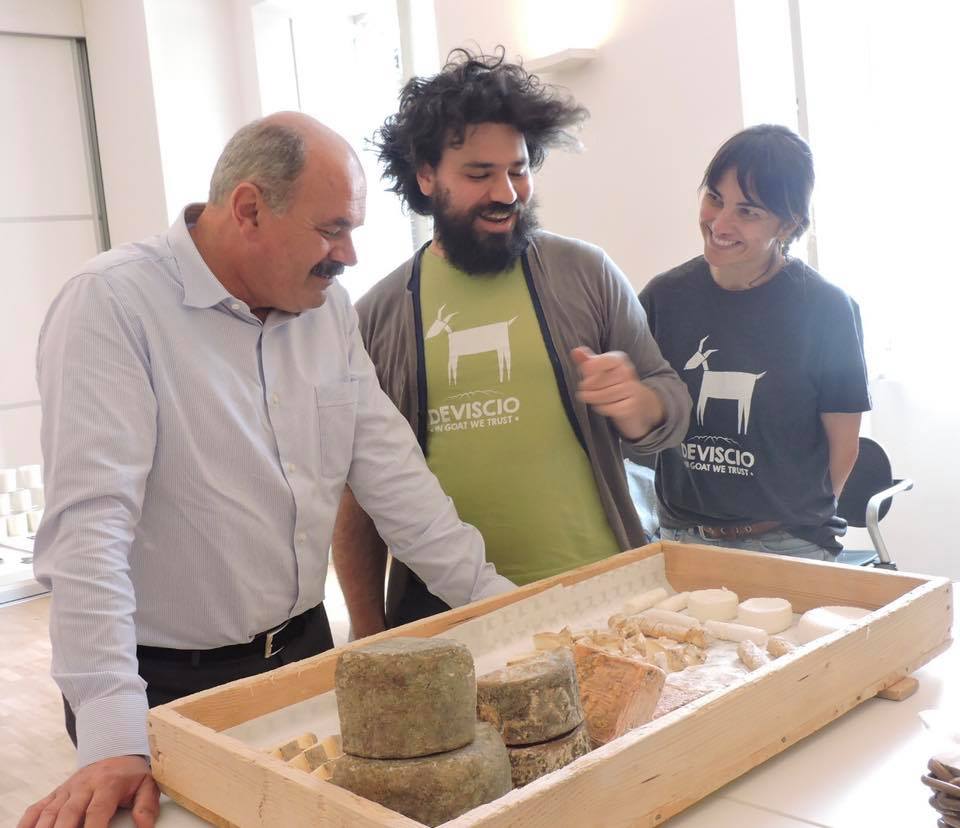 Farinetti, patron di Eataly deliziato dai formaggi made in Lecco