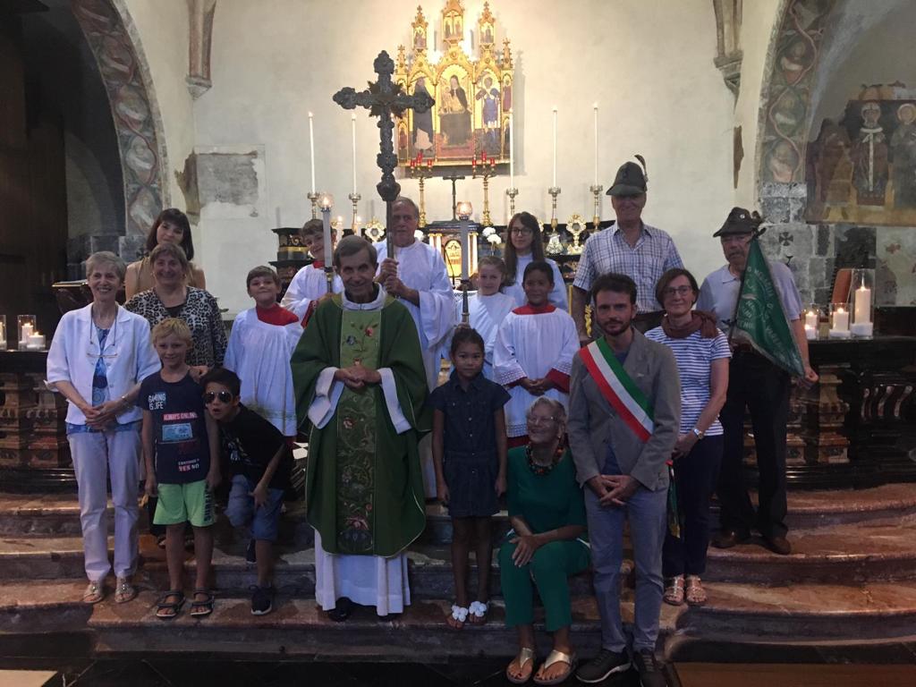 I varennesi salutano don Angelo Viganò FOTO