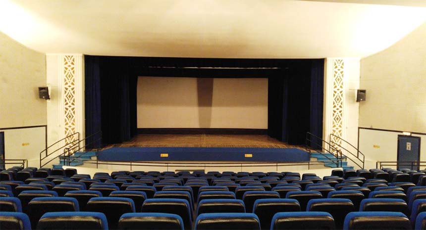 Il cineteatro Artesfera apre le porte sulla nuova stagione