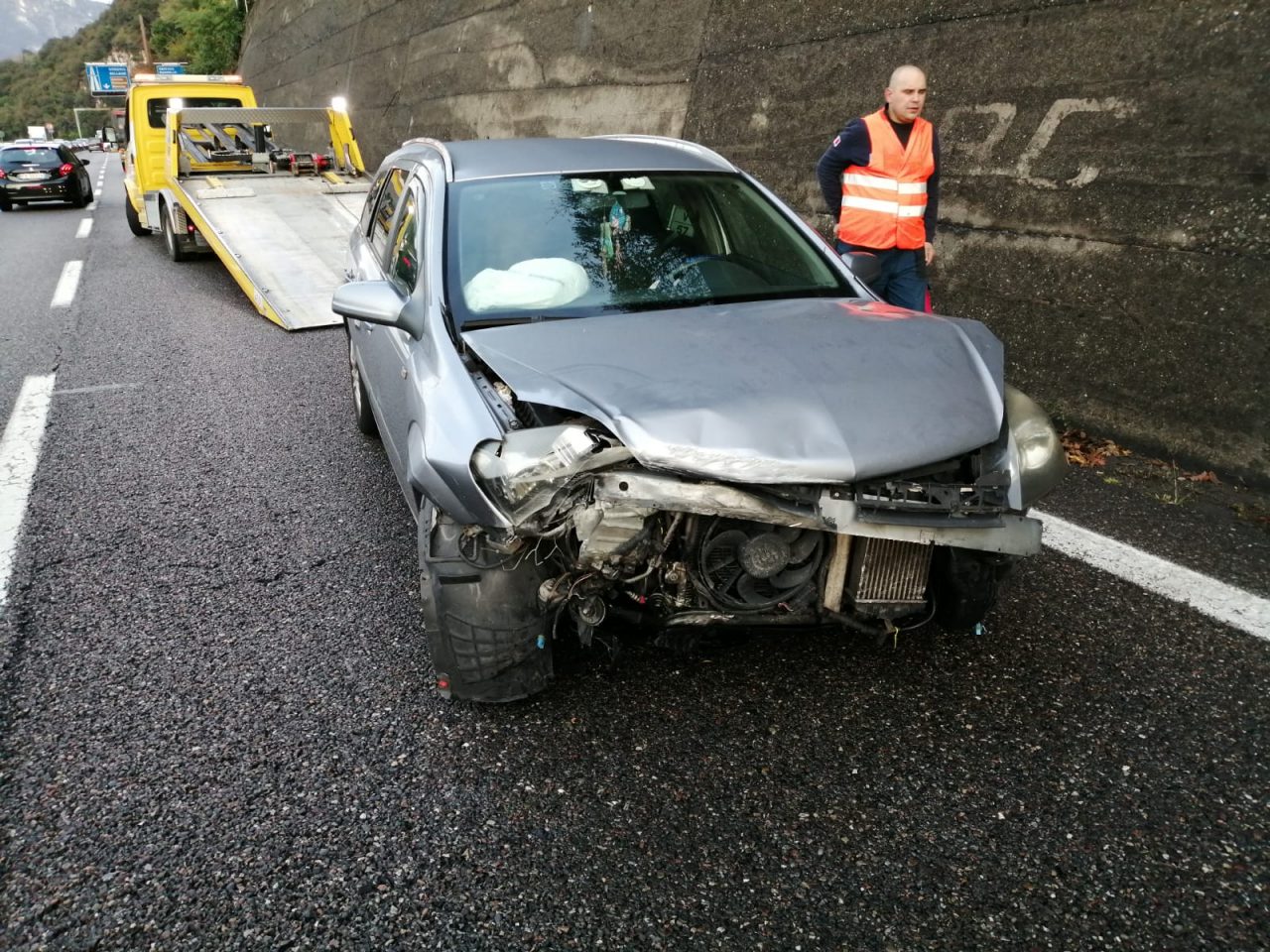 Doppio incidente in Statale 36, tutti in coda FOTO