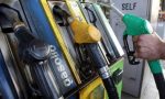 Benzina: ecco dove conviene fare il pieno a Lecco prima di partire