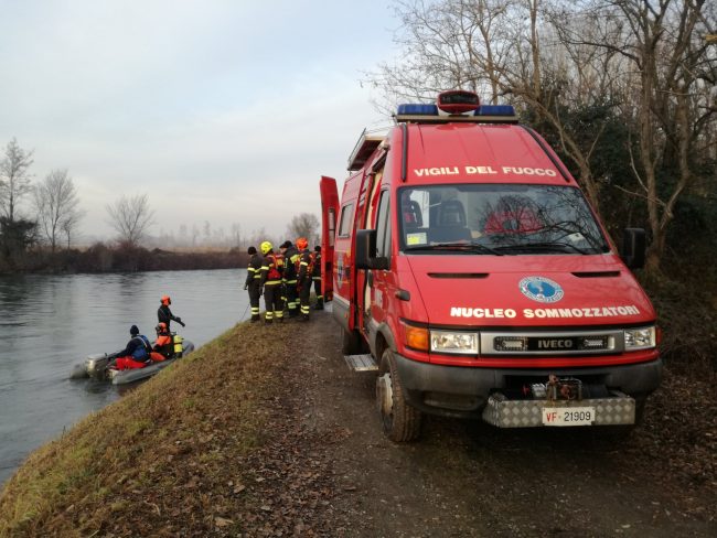 Ossa umane nel lago: indagini in  corso
