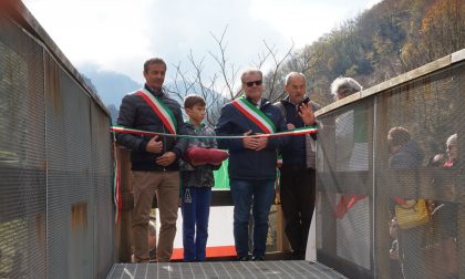 Erve, inaugurata la nuova passerella sul Gallavesa FOTO