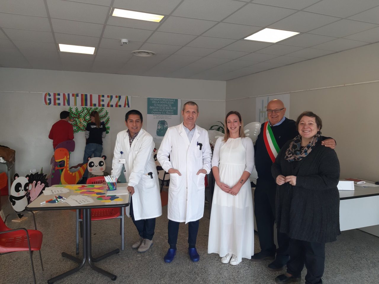 Giornata della gentilezza in ospedale FOTO