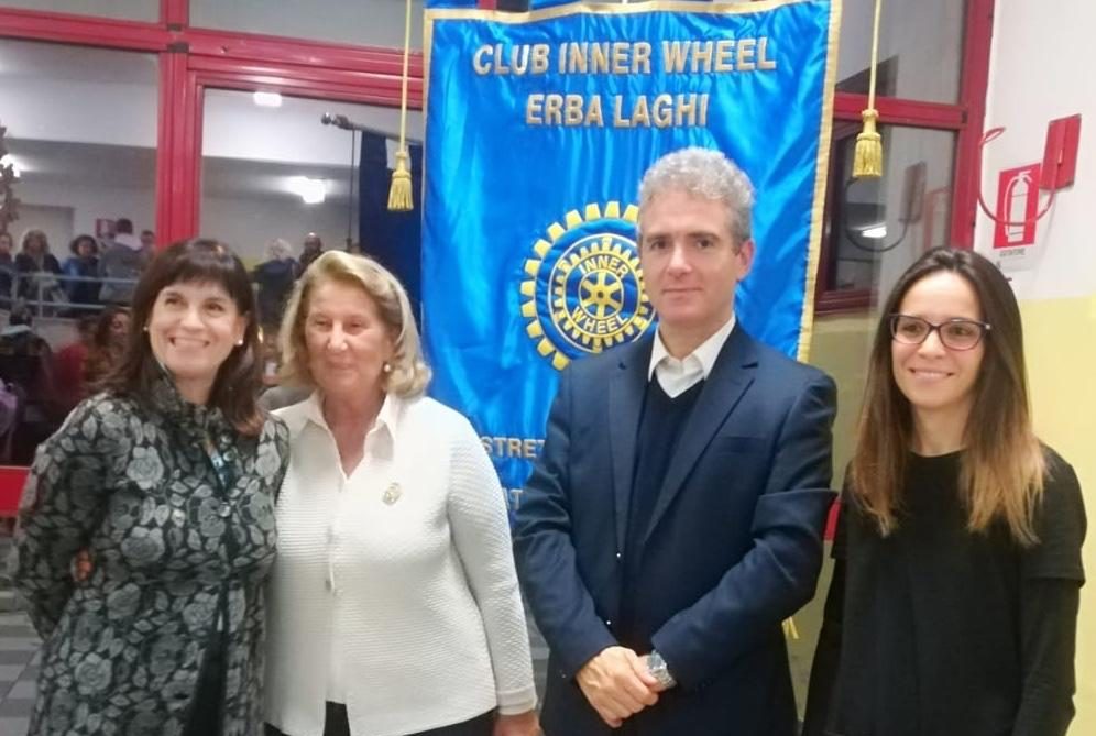 Genitori e ragazzi del Puecher di Buccinigo a lezione dal dottor Missaglia