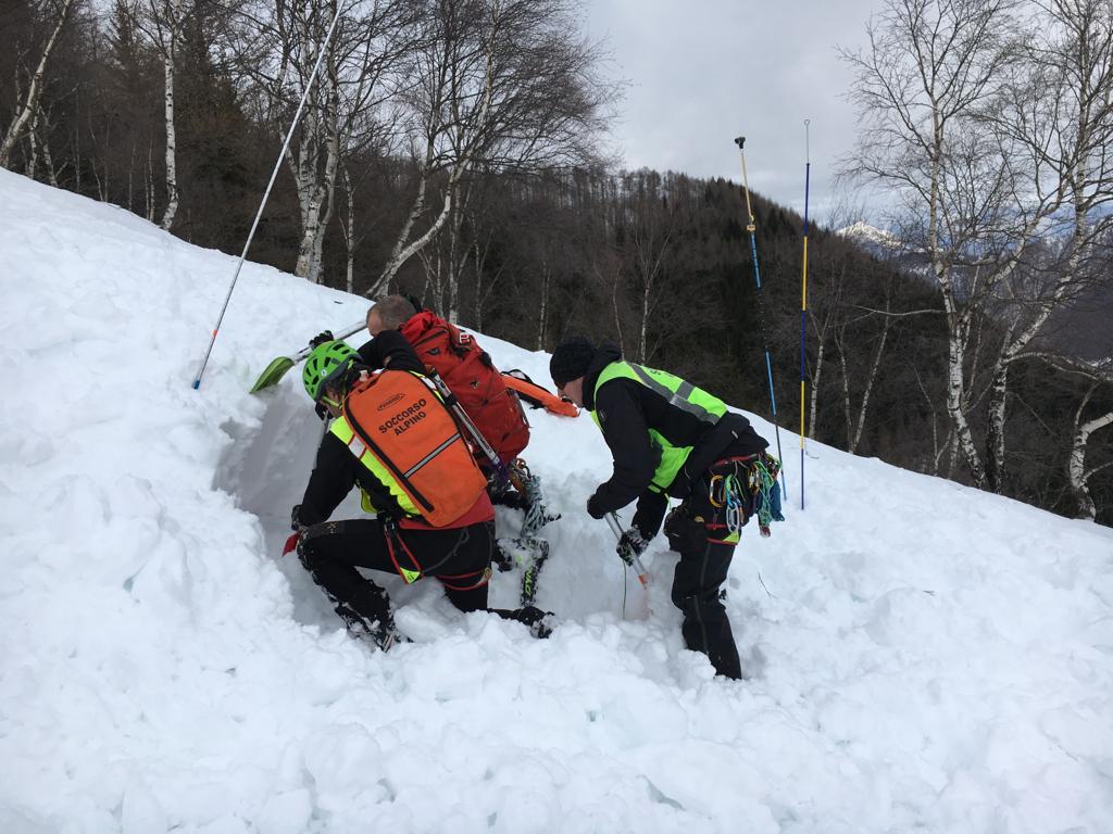 valanga soccorso alpino