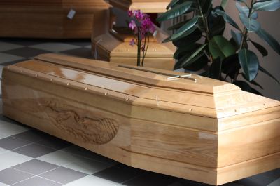 Interdittiva antimafia: chiusa agenzia di pompe funebri