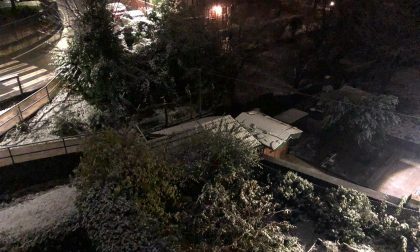 Anche su Lecco è arrivata la neve FOTO E PREVISIONI METEO