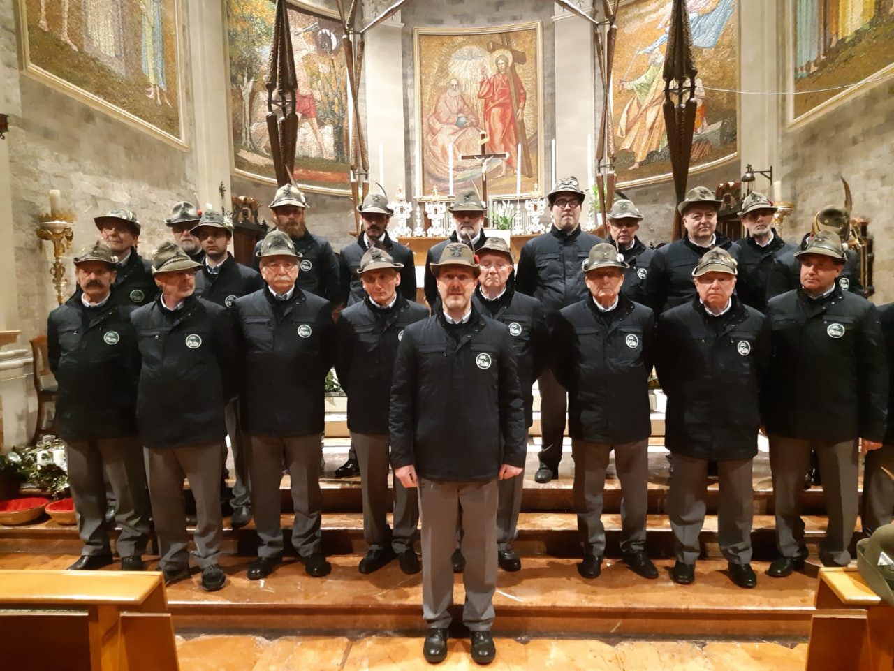 Una messa speciale per gli Alpini a Valgreghentino FOTO