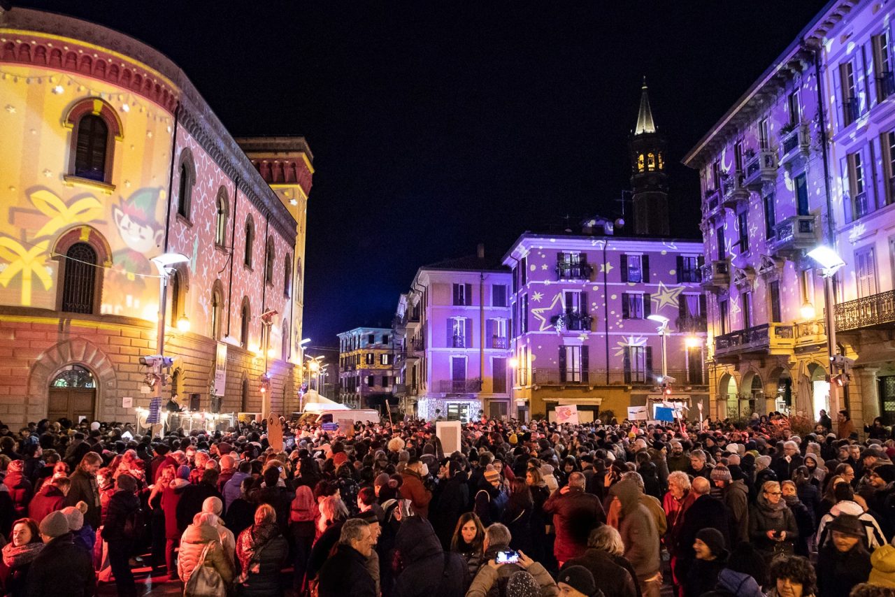 Sardine di Lecco, the day after. In tanti “urlano io c’ero” FOTO -VIDEO – TESTIMONIANZE