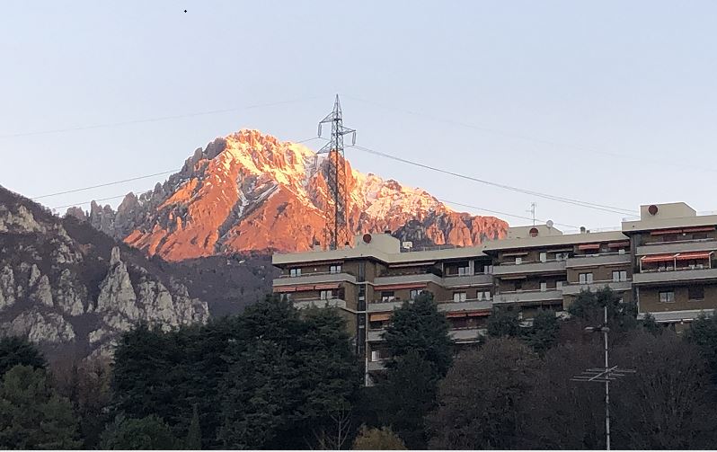 Oggi sole e vento e domani arriva la neve in Valsassina PREVISIONI METEO
