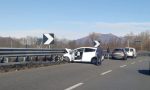 Incidente in Statale 36: auto si schianta contro il guardrail FOTO