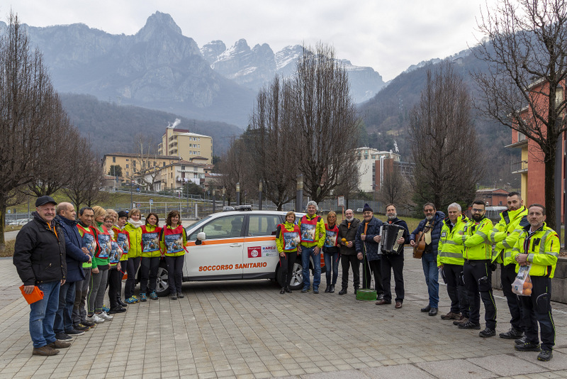 Polisportiva Monte Marenzo in campo per la ricerca con le Arance della Salute FOTO