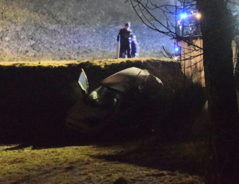 Paura per uno schianto in Valle, due feriti in condizioni serie FOTO