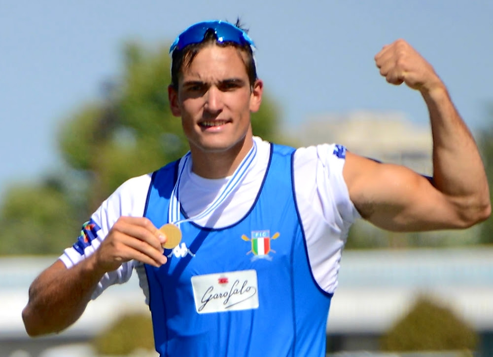 Il campione di canottaggio Filippo Mondelli si ferma per accertamenti ad una patologia ossea