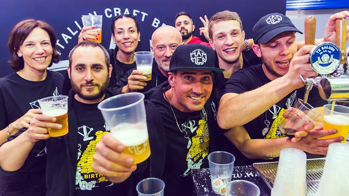 “Villa d’Adda bassa”: perché il nome di questa festa c’entra con la birra