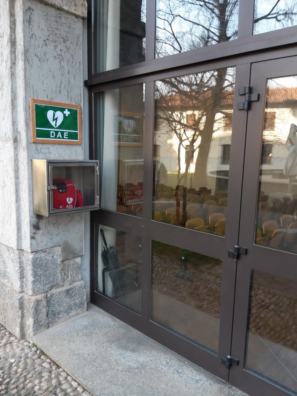 Arriva il defibrillatore al centro Fatebenefratelli